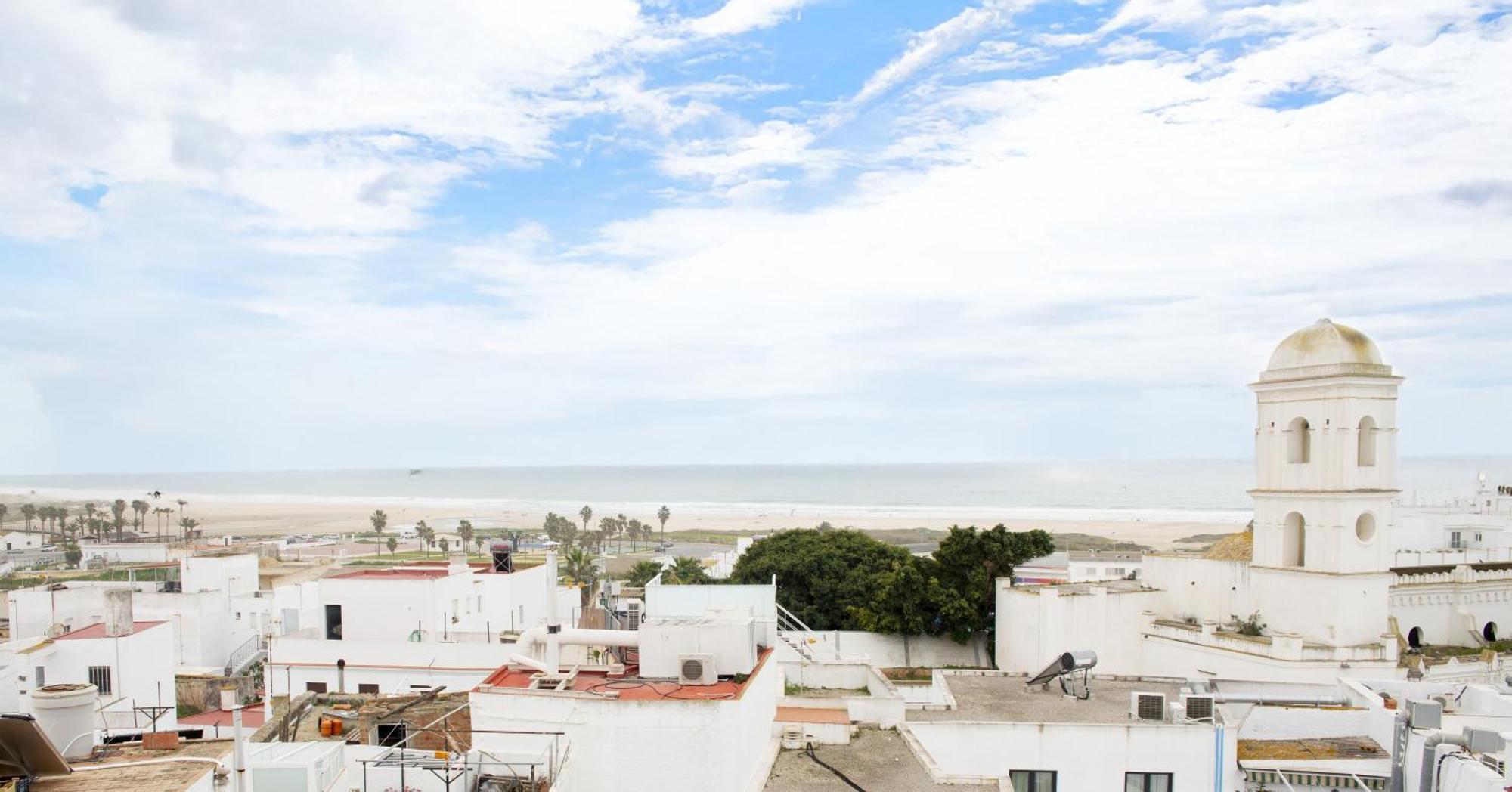 Conil Apartamentos La Dama Y El Vagabundo Conil De La Frontera Zewnętrze zdjęcie